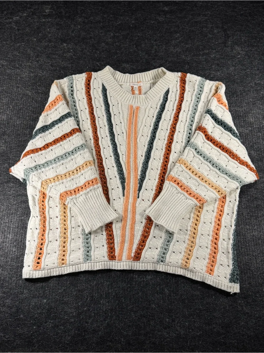 Maurices Women’s 1X (best fit XL) White Multi Color Stripe Knit Pullover Sweater